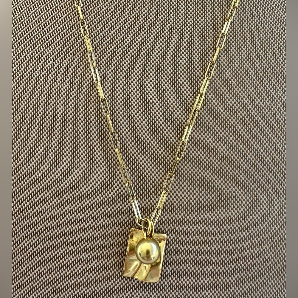 Madewell Gold Paperclip Necklace - Picture 3 of 10